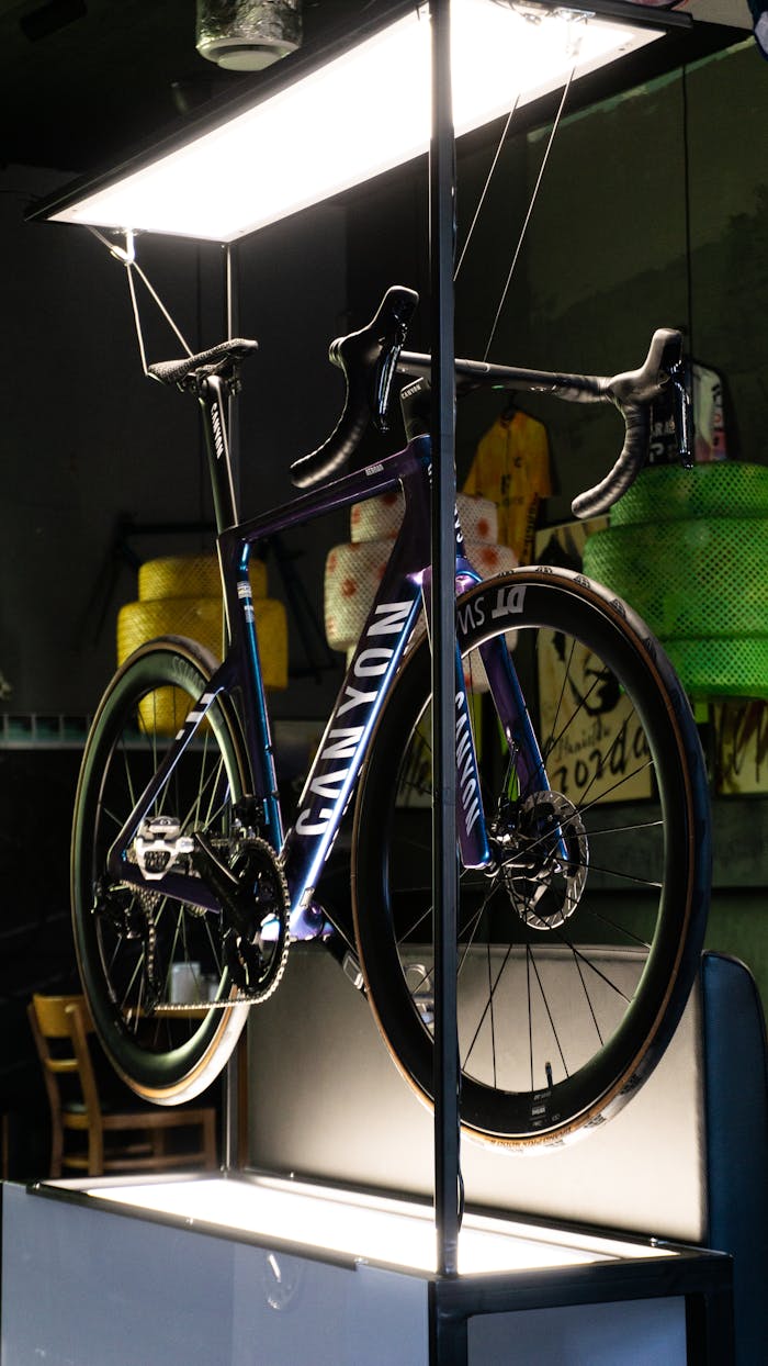 A classic bike showcased indoors with retro ambiance, perfect for cycling enthusiasts.